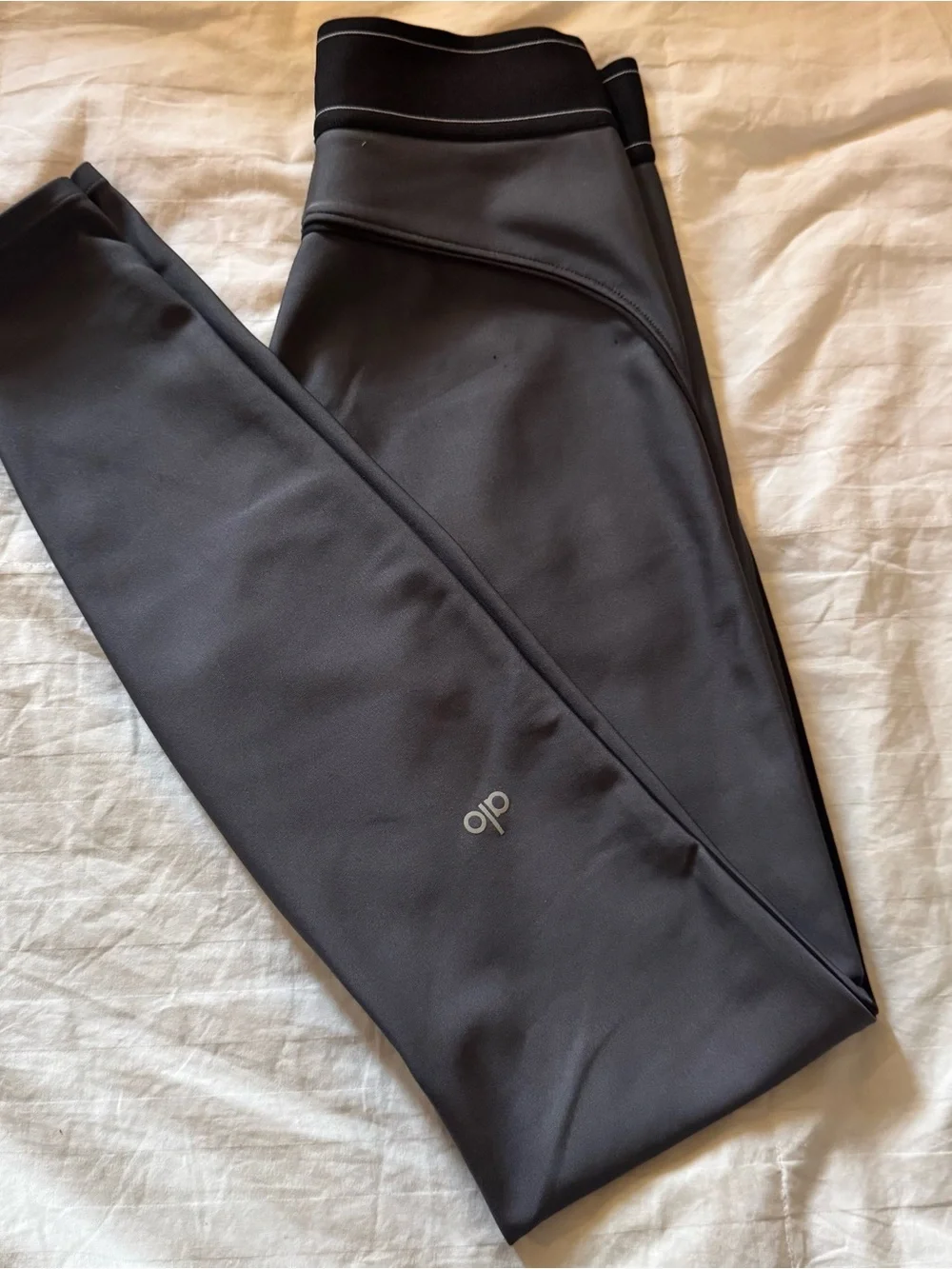 Alo Yoga Small Airlift High Rise Suit-Up Leggings Gravel Black